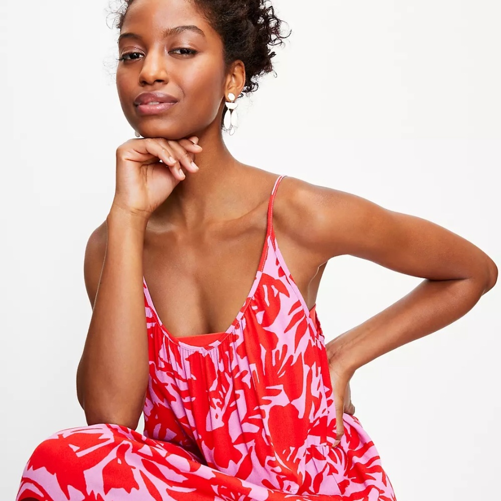 LOFT Petites tiered sundress in fuchsia-pink and orchid leaf print, size MP